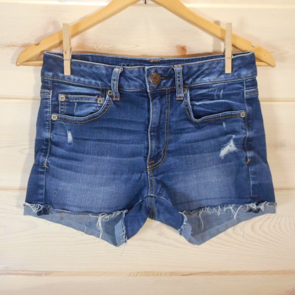 American Eagle Women's 6 Cuffed Denim Shorts Super Stretch Blue Distressed